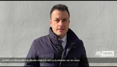VENEZIA | LE FRECCE TRICOLORI COLORANO VENEZIA PER LE OLIMPIADI