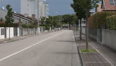 sGr5ktt4udQ