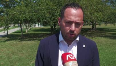 8VtV2dZmblI