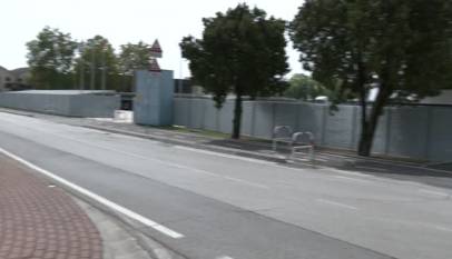 -7r3KpK1xCE