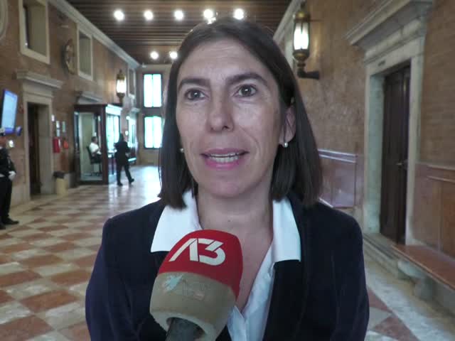 9C5n-JBcrCk