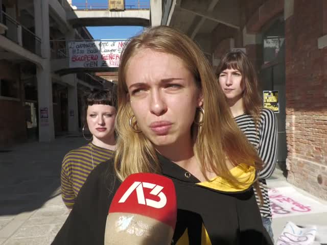 Q7UkqdVkaWE