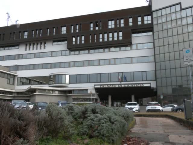 8SukhIiVnDs